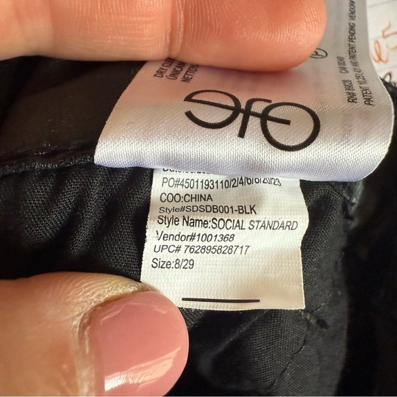 Social Standard by Sanctuary | Black Faux Leather Ankle Skinny Pants | Sz 8 - Picture 11 of 11